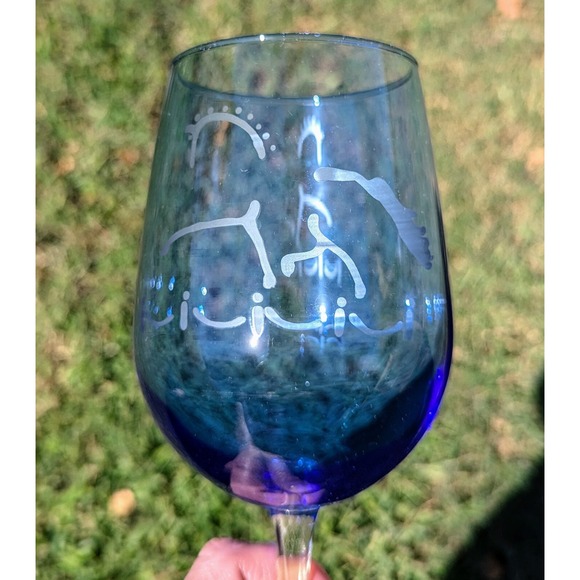 Dressage Etched Horses Blue Wine Glasses Equestrian Set‎ of 2 - Picture 2 of 4